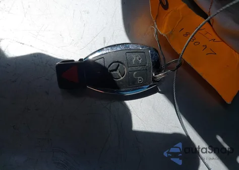 2019 Mercedes-Benz Gls 450 4Matic z USA, uszkodzony, nr VIN 4JGDF6EE7KB183097